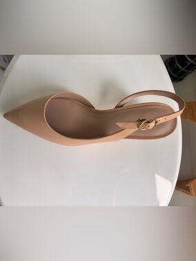 Stuart Weitzman Women's Tan Leather Slingback Mule